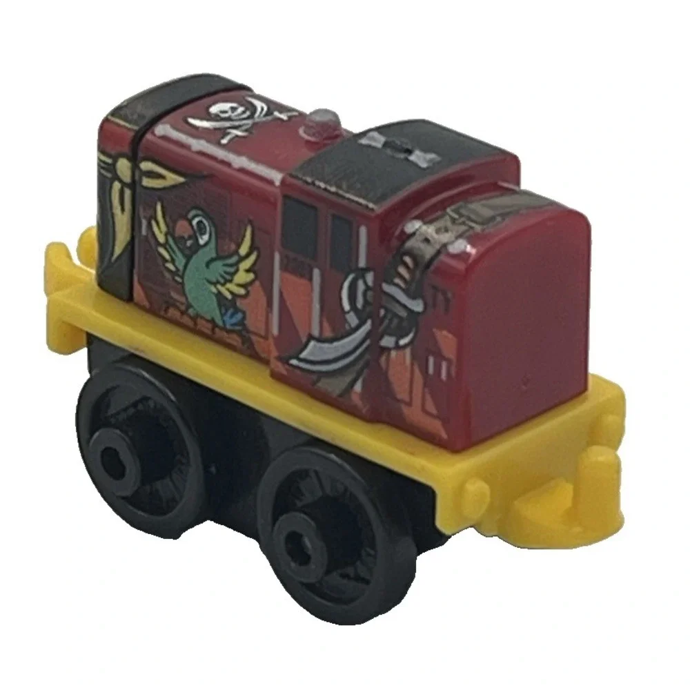 Thomas & Friends Minis Train Engine Salty Spooky Halloween Pirate H03A